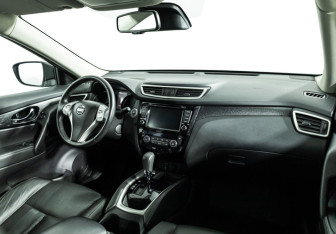 Подержанный автомобиль Nissan X-Trail 2018 года (9 фото)