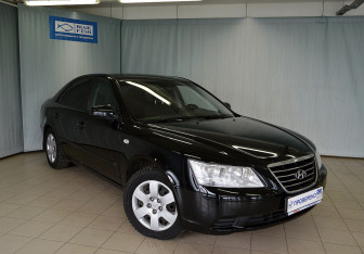 Подержанный автомобиль Hyundai Sonata 2008 года (2 фото)