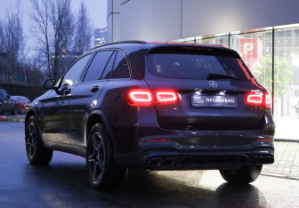 Подержанный автомобиль Mercedes-Benz GLC Coupe 2019 года (7 фото)