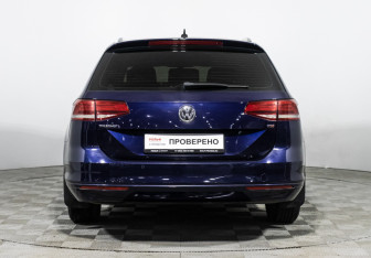 Подержанный автомобиль Volkswagen Passat Wagon 2017 года (6 фото)