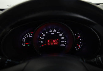 Подержанный автомобиль Kia Soul 2017 года (12 фото)