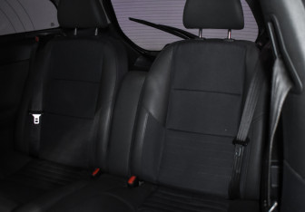 Подержанный автомобиль Volvo C30 2007 года (12 фото)