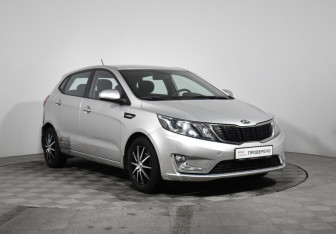 Подержанный автомобиль Kia Rio Hatchback 2014 года (3 фото)