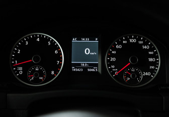 Подержанный автомобиль Volkswagen Tiguan 2012 года (12 фото)