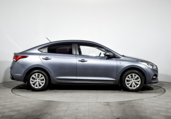 Подержанный автомобиль Hyundai Solaris Sedan 2017 года (4 фото)