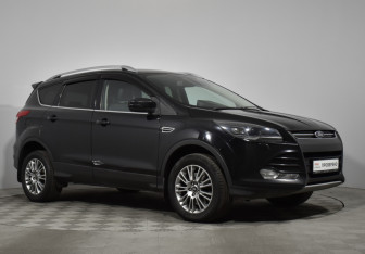 Подержанный автомобиль Ford Kuga 2013 года (3 фото)