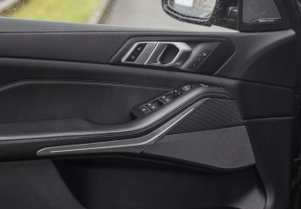 Подержанный автомобиль BMW X5 2019 года (27 фото)
