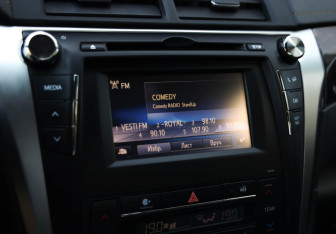 Подержанный автомобиль Toyota Camry Sedan 2014 года (16 фото)