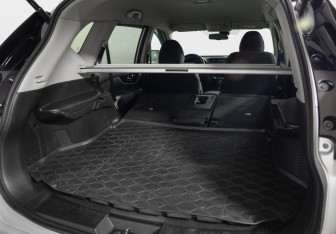 Подержанный автомобиль Nissan X-Trail 2018 года (27 фото)