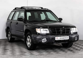 Подержанный автомобиль Subaru Forester Suv 1999 года (3 фото)