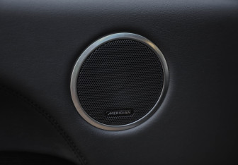 Подержанный автомобиль Land Rover Range Rover Sport 2020 года (26 фото)