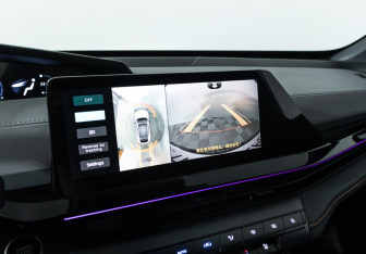 Подержанный автомобиль Changan UNI-V 2023 года (19 фото)