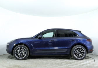 Подержанный автомобиль Porsche Macan 2015 года (9 фото)