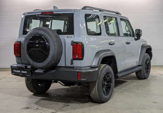 Новый Tank 300 2026 (2 фото)