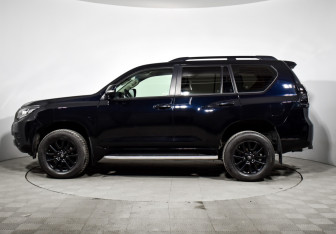 Подержанный автомобиль Toyota Land Cruiser Prado 2021 года (8 фото)