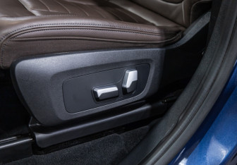 Подержанный автомобиль BMW X3 2020 года (23 фото)