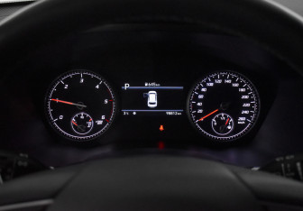 Подержанный автомобиль Hyundai Santa Fe 2022 года (20 фото)