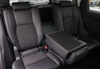 Подержанный автомобиль Land Rover Discovery Sport 2019 года (26 фото)