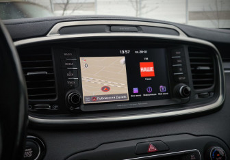 Подержанный автомобиль Kia Sorento 2018 года (29 фото)