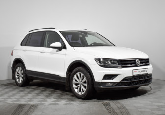 Подержанный автомобиль Volkswagen Tiguan 2020 года (3 фото)