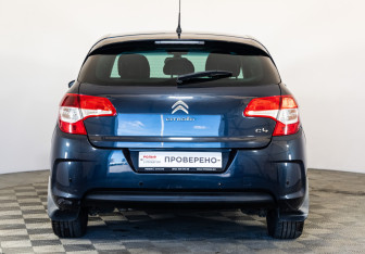 Подержанный автомобиль Citroen C4 Hatchback 2011 года (6 фото)