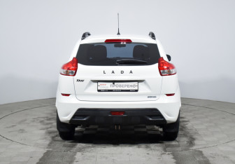 Подержанный автомобиль LADA (ВАЗ) XRAY 2019 года (6 фото)