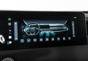 Подержанный автомобиль Jetour X70 Plus 2025 года (18 фото)