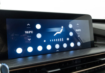 Подержанный автомобиль Exeed LX 2023 года (20 фото)