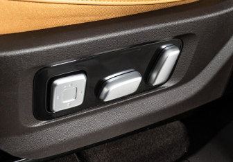 Подержанный автомобиль Tank 500 2024 года (17 фото)