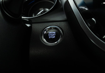 Подержанный автомобиль Toyota Camry Sedan 2018 года (21 фото)