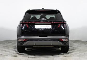 Подержанный автомобиль Hyundai Tucson 2021 года (6 фото)