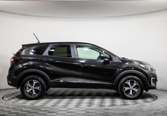 Подержанный автомобиль Renault Kaptur 2021 года (4 фото)