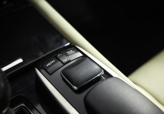 Подержанный автомобиль Lexus GS 2014 года (24 фото)