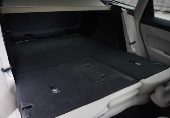 Подержанный автомобиль Volvo XC60 2021 года (29 фото)