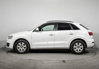 Подержанный автомобиль Audi Q3 2012 года (8 фото)