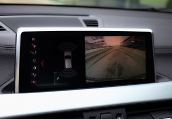 Подержанный автомобиль BMW X2 2020 года (18 фото)