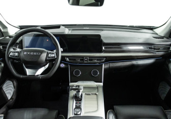 Подержанный автомобиль Exeed VX 2023 года (13 фото)