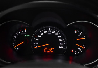 Подержанный автомобиль Kia Sorento 2018 года (16 фото)