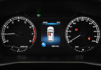 Подержанный автомобиль Geely Coolray 2021 года (25 фото)