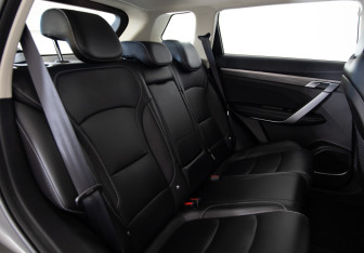 Подержанный автомобиль Geely Atlas Pro 2024 года (23 фото)