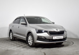 Подержанный автомобиль Skoda Rapid Liftback 2020 года (3 фото)