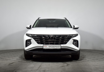 Подержанный автомобиль Hyundai Tucson 2022 года (2 фото)