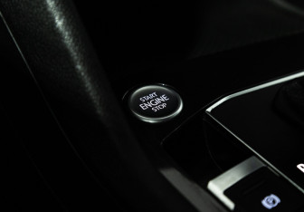 Подержанный автомобиль Volkswagen Tiguan 2019 года (17 фото)