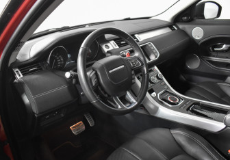 Подержанный автомобиль Land Rover Range Rover Evoque 2015 года (9 фото)