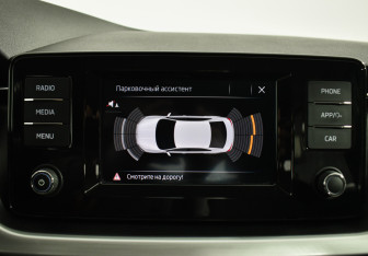 Подержанный автомобиль Skoda Rapid Liftback 2021 года (14 фото)