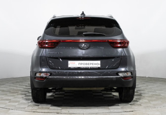 Подержанный автомобиль Kia Sportage 2020 года (6 фото)
