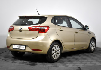 Подержанный автомобиль Kia Rio Hatchback 2014 года (5 фото)