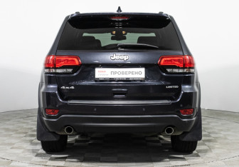 Подержанный автомобиль Jeep Grand Cherokee 2015 года (6 фото)