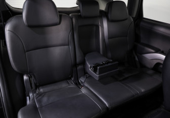 Подержанный автомобиль Mitsubishi Outlander 2011 года (23 фото)