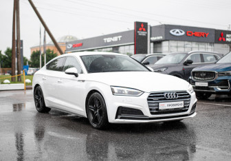 Подержанный автомобиль Audi A5 Liftback 2018 года (3 фото)